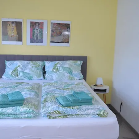 Rieth Apartment *
